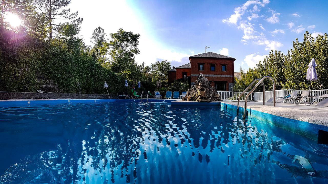 Hotel Rural Don Burguillo El Tiemblo Exterior foto